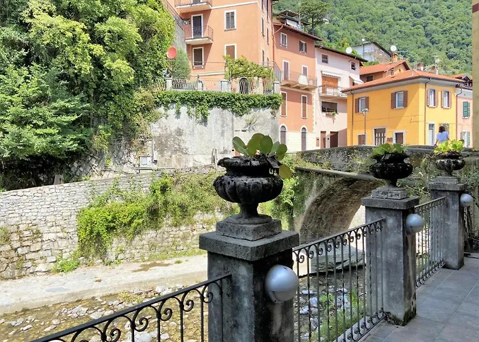 아파트 Bridge Aparment *